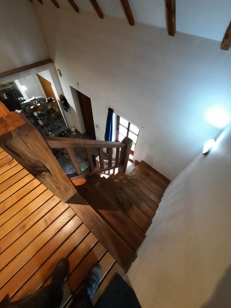 Escalier en bois avec garde-corps – Guillaume Menuiserie
