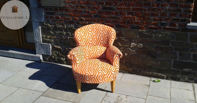 Fauteuil crapaud orange – Guillaume Menuiserie